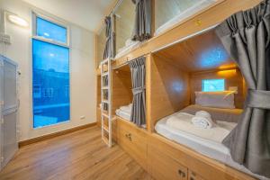 SHIN Hostel Ratchada ROTFAI