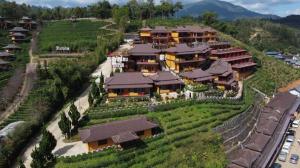 Chasa Rakthai Resort