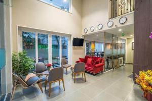 Park Hill Hotel Saigon South