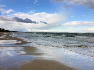 HolidayHomePL Slavia New 017 z antresolą i balkonem przy plaży