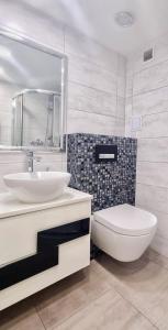 HolidayHomePL Slavia New 017 z antresolą i balkonem przy plaży