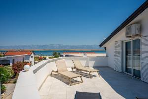 Apartments Lavaran Vir