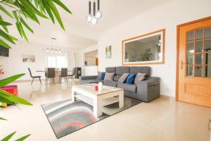 Villa Bahia - Moradia com piscina de água salgada em Albufeira