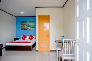 OYO 814 Lauriens Budget Hotel