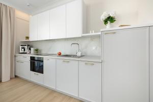 Rezydencja Niechorze D203 IDEALNY przy Plaży, Basen, Sauna i Jacuzzi w budynku - 5D Apartments