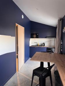 Studio Céleste - Clim - Parking gratuit - Proche CNPE Blayais