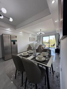 Luxury 2-Bedroom Apartment
