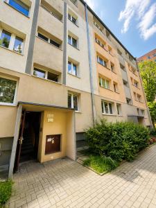 Modern Apartment by the Park, Free Parking