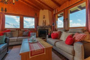 Chalet Belle Poncke by Jolidi