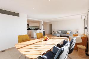 HSUD0121 Serenity