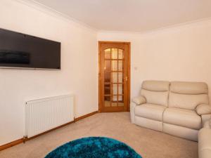 Holm Dell Apartment