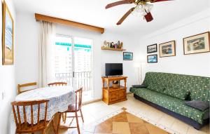 Cozy Apartment In Peñíscola With Swimming Pool