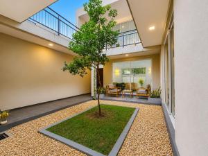 Bolgoda Water Estate Villa By CM Holiday