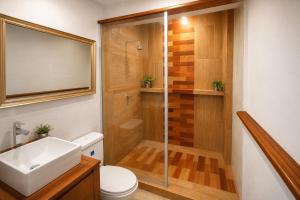 Feliz Puerta - Entire House with Rooftop Terrace, Iquitos