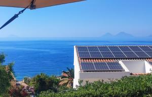 2 Bedroom Amazing Home In Gioiosa Marea