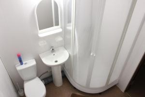 Twin Room with Private Bathroom room in Mini-Hotel Aska
