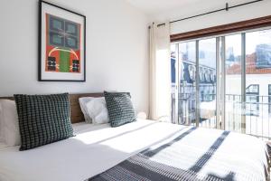 Modern 3BR in Downtown Porto w AC