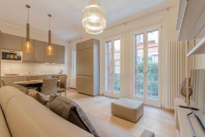 GuestHost - Suite San Lorenzo Chic Apartment with Private Courtyard