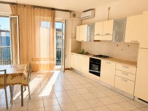De Amicis Sea Home