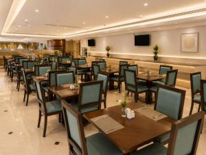 Zaha Al Madina Hotel