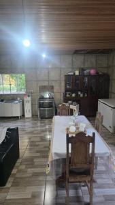 Casa em Sítio, 7km da Cidade
