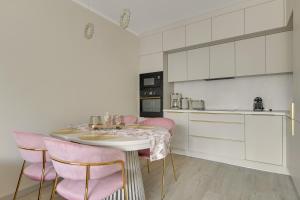 Faro - Close to the Beach and Park & Parking by Downtown Apartments