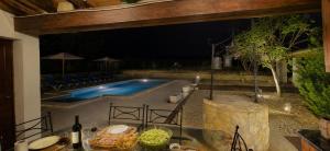 NEW Finca rustica con piscina