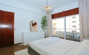 B108 - Panora Rocha Apartment in Portimão