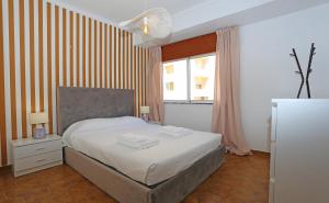 B108 - Panora Rocha Apartment in Portimão