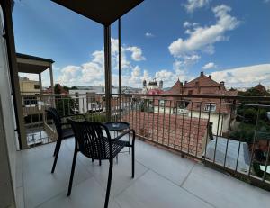 Julia Apartments - Central Panorama