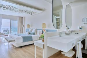 Amare Beach Hotel Sancti Petri - Adults Recommended