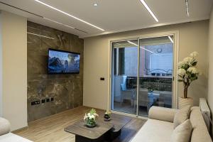 Kantaoui Luxury Apt - Pool - Beach - AC & Balcony