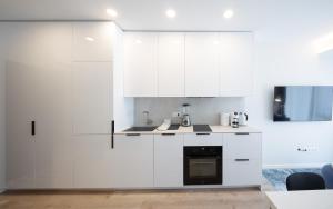 Bangų apartamentai su šildomu baseinu