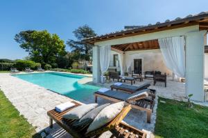 VILLA CORTE SANTANNA 6&2, Emma Villas