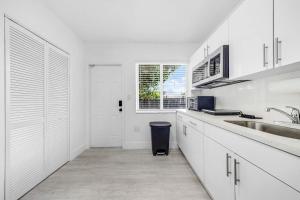 Easy Does It - Cozy 1BR Near Coral Gables