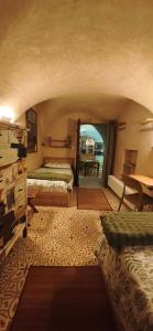 ULIVO - THE SECRET GARDEN bike&climb friendly holidays home