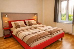 Ferienwohnung - 2 Schlafzimmer- Balkon und Parkplatz