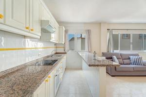 San Isidro 3 urban space: 75m² de vida