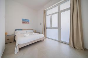Madame Lù - Easy Parking - By ENJOYPUGLIA