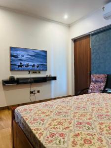 Moonstone Hospitality Luxury 1BHK Palam Vihar, Gurugram