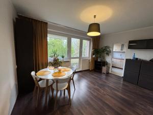 studio apartment 1400m to Blonie Lodzkie
