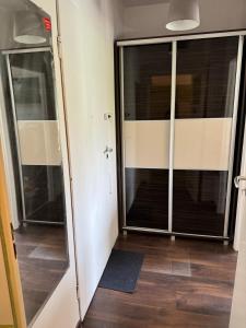 studio apartment 1400m to Blonie Lodzkie