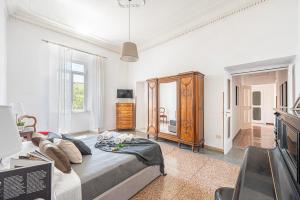 Risorgimento Spacious Home by St Peters