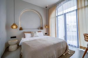 Stylish 2BR Villa few minutes to the beach