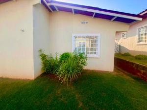 Modern 3BR Home In Secure Gated Community