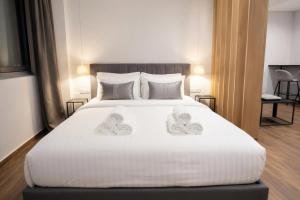 Piraeus Suites Port Luxury G13