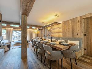 Luxueux appartement 6 pièces avec hammam, cheminée et parking à Val-dIsère - FR-1-694-428