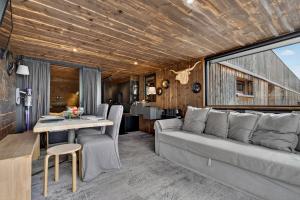 Sérac Val Thorens Skis aux Pieds et Vue