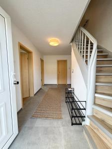 57 City Loft - near Train Station - NEW