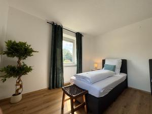 57 City Loft - near Train Station - NEW